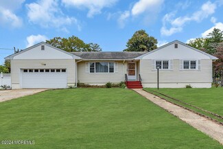 22 1st Ave, Eatontown, NJ 07724