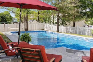 221 Sycamore Creek Rd, Fort Mill, SC 29708