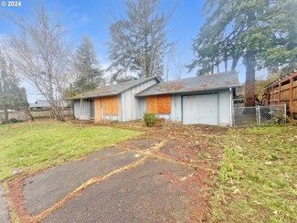 1102 SE 209th Ave, Gresham, OR 97030
