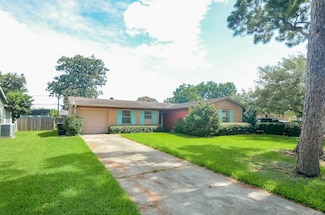 8515 Glenbrae St, Houston, TX 77061