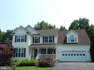 3722 Winding Hollow Dr, Fredericksburg, VA 22408