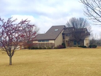 8403 E 1500n Rd, Momence, IL 60954