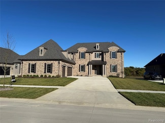 55590 Laurel Oaks Ln, Shelby Charter Township, MI 48315