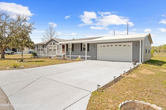 9223 Basil St, Brooksville, FL 34613