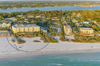 915 Seaside Dr Unit 312, Weeks 8-9, Sarasota, FL 34242