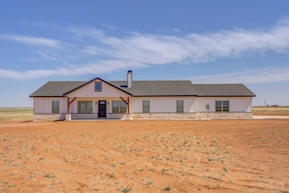 7904 N County Road 1100, Shallowater, TX 79363