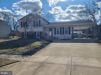 8303 Falcon Point St, Laurel, MD 20708