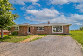 9581 Harrodsburg Rd, Wilmore, KY 40390