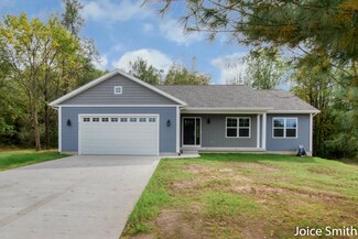 6103 Belding Rd, Belding, MI 48809