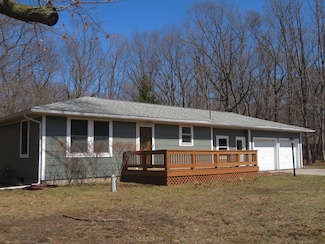 606 Wall St, Manistee, MI 49660