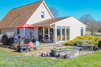 958 Cold Springs Rd, Stuarts Draft, VA 24477