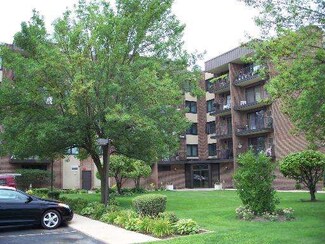 7707 W Irving Park Rd Unit 107, Chicago, IL 60634