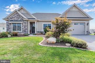 934 Tolman St, Mechanicsburg, PA 17055