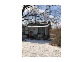 1804 N Rogers St, Independence, MO 64050