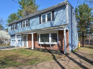 667 Winter St, Holliston, MA 01746