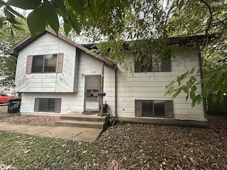 704 E Madison St, Mount Pleasant, IA 52641