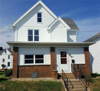 204 Edwin Ave, Scottdale, PA 15683