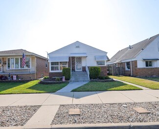 5807 S Austin Ave, Chicago, IL 60638