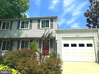 6101 Meadowpond Ct, Burke, VA 22015