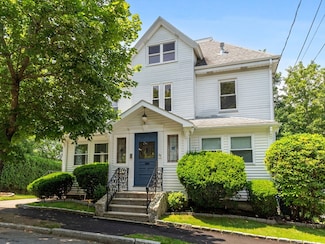 55 Hale St, Newton Upper Falls, MA 02464