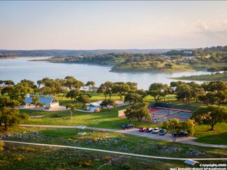 141 Mexican Hat Dr, Spring Branch, TX 78070