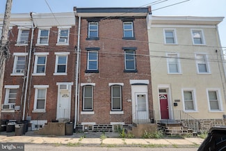 4517 Ritchie St, Philadelphia, PA 19127