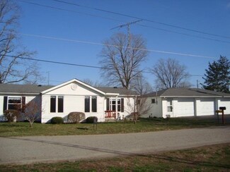 2327 S Poplar St, Vallonia, IN 47281