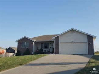2209 Buckhorn Cir, Junction City, KS 66441