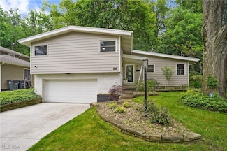 615 Reynolds Ave, Akron, OH 44313