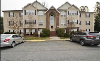 434 Ivy Glen Dr Unit 434, Winston Salem, NC 27127