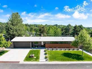 3330 N Bogus Basin Rd, Boise, ID 83702