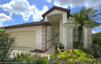 687 W Wesley Cir, Avon Park, FL 33825