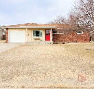 701 E Fair St, Garden City, KS 67846