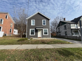88 Main St Unit 86, Bloomingburg, NY 12721