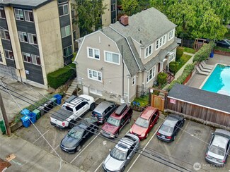 4721 17th Ave NE, Seattle, WA 98105