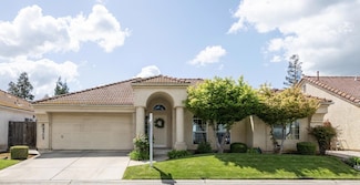 9505 N Senator Dr, Fresno, CA 93720