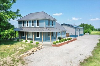 9407 Cameron Rd, Excelsior Springs, MO 64024