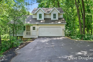 7566 30th St SE, Ada, MI 49301
