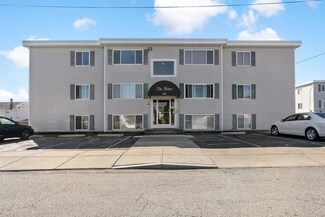 239 Glasgow St Unit 4, Fall River, MA 02721