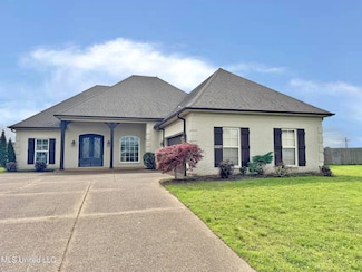 2237 Redbud Cove, Southaven, MS 38672