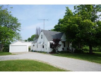 9141 State Road 62, Dillsboro, IN 47018