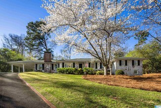 18 Beechwood Rd, Mountain Brook, AL 35213