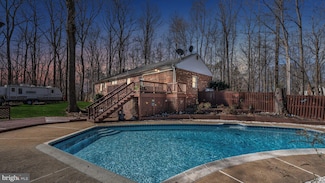 12937 Elk Run Rd, Bealeton, VA 22712