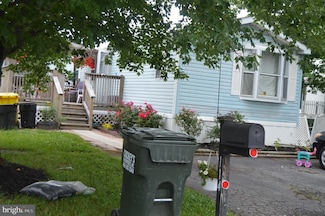 114 Roundup Rd, Middle River, MD 21220