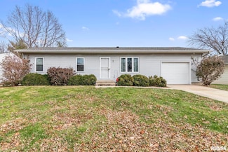 4616 Trevi Dr, Springfield, IL 62703