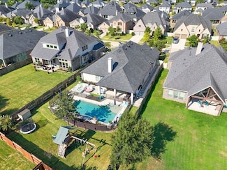 1033 Bat Hawk Ct, Conroe, TX 77385