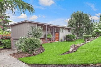 4704 NE 203rd St, Lake Forest Park, WA 98155