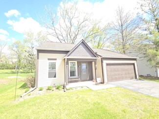 1475 Charles Ave, Algonquin, IL 60102