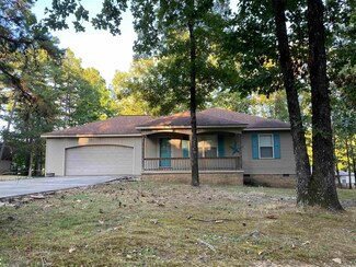 9 Trace Dr, Greers Ferry, AR 72067