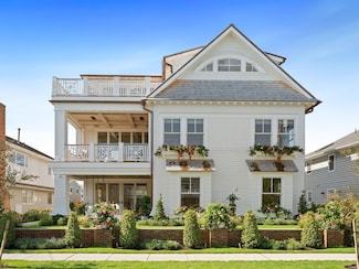 12 E Newcastle Rd, Ocean City, NJ 08226